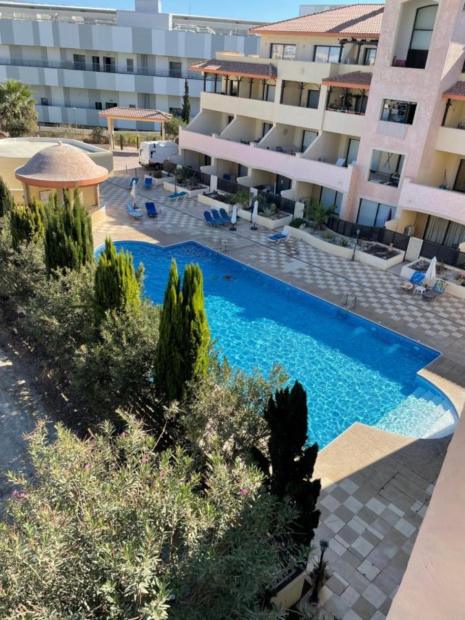 Appartement 109 Queens Gardens, Paphos Extérieur photo